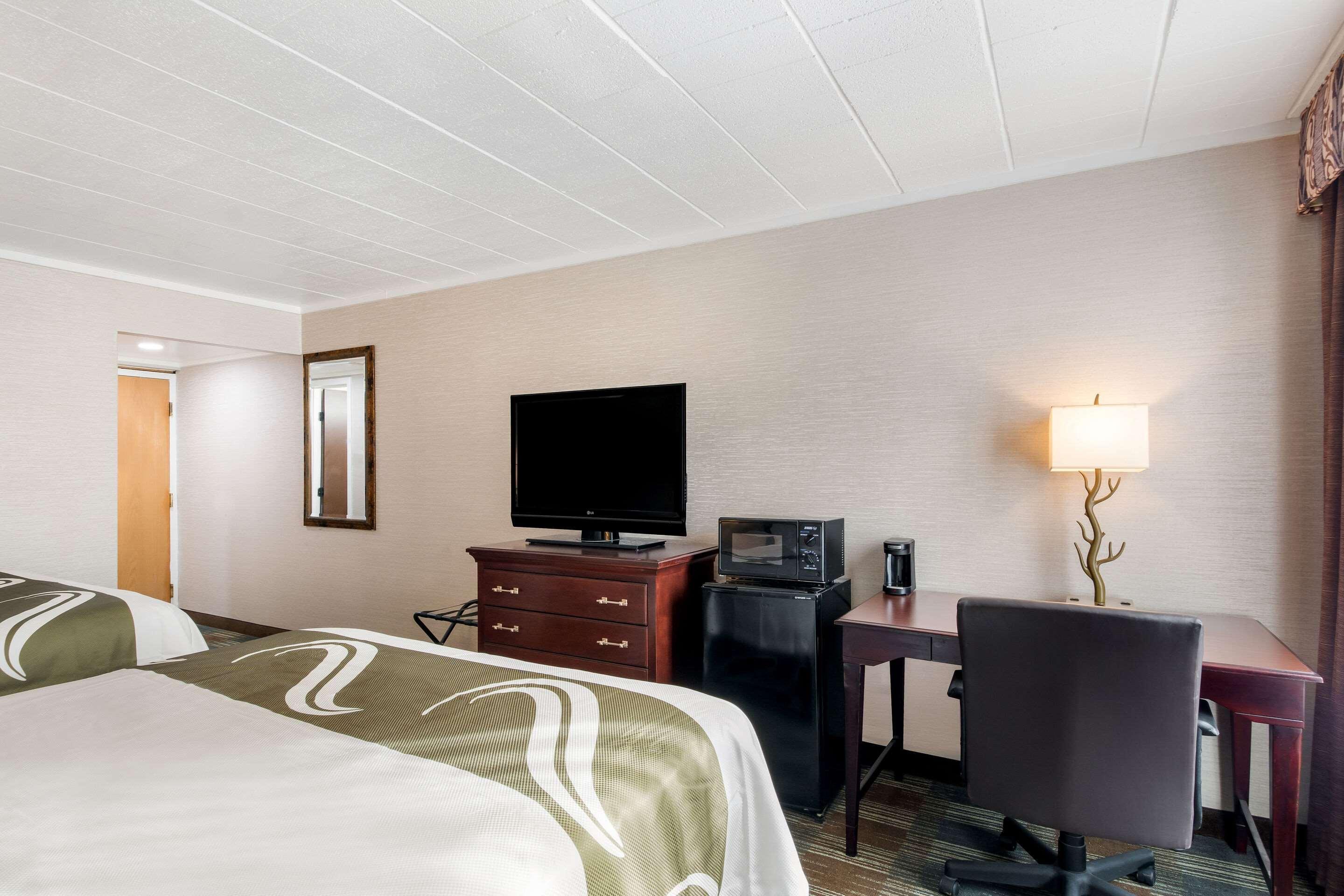 Days Inn Bath Hammondsport Exterior photo