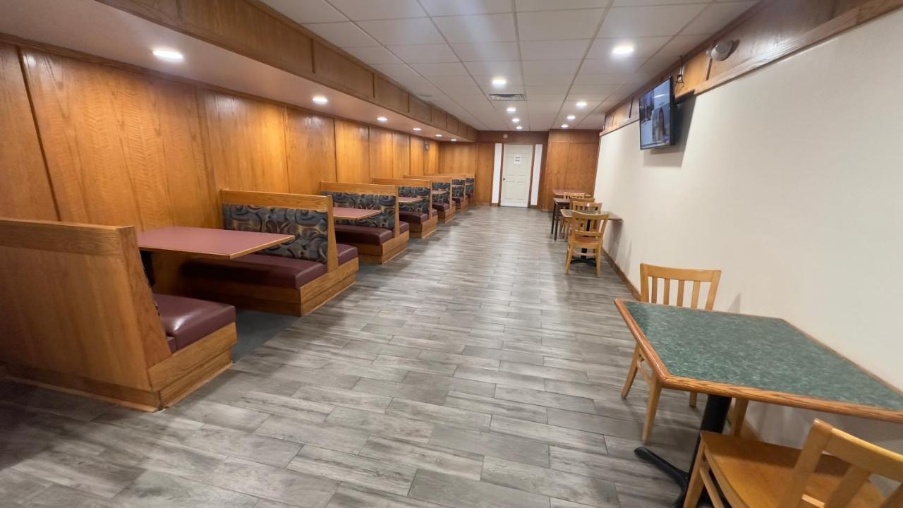 Days Inn Bath Hammondsport Exterior photo